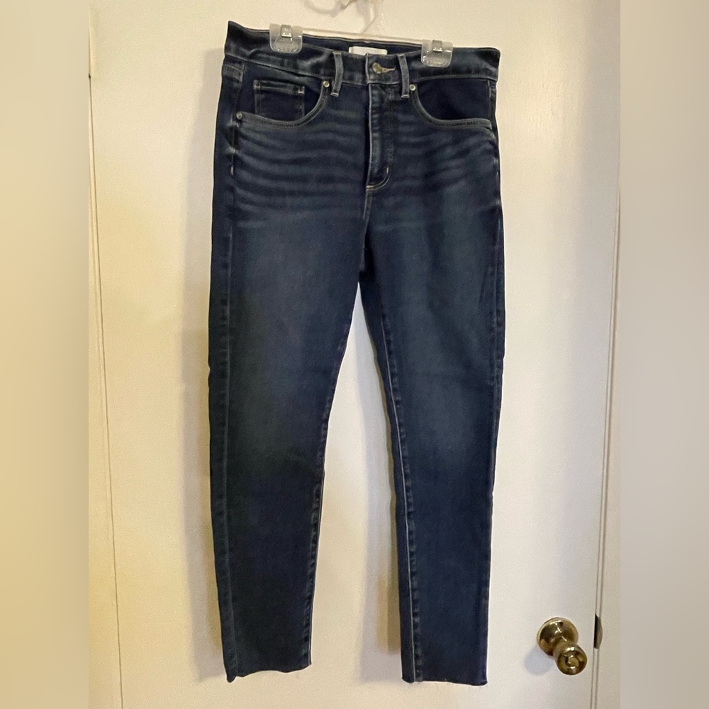 NWT LOFT 'The Skinny' mid rise medium wash stretch jeans 6/28 petite